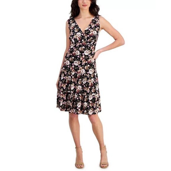 Connected Women's Printed V-Neck Sleeveless Tiered Dress, Taupe, Size 16 - Picture 1 of 4